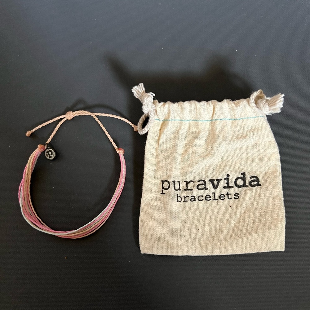 Pura Vida adjustable bracelet